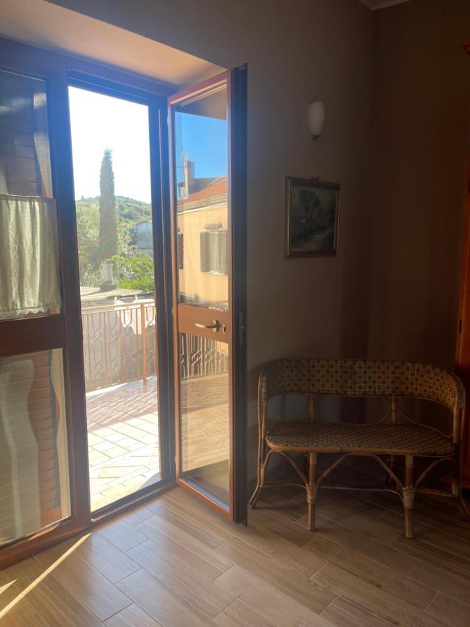 B&B A Casa Di Maybe Caserta Ngoại thất bức ảnh