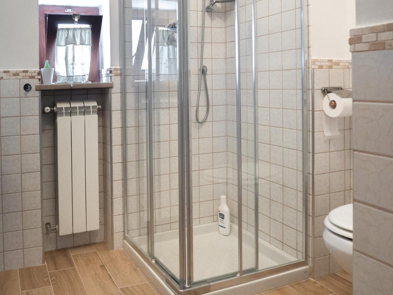 B&B A Casa Di Maybe Caserta Ngoại thất bức ảnh